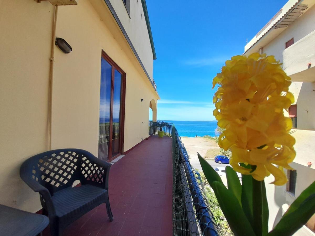 Milazzo Beach Luaran gambar