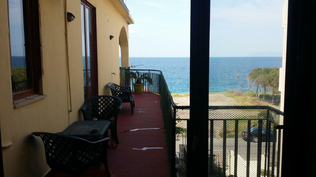 Milazzo Beach Luaran gambar